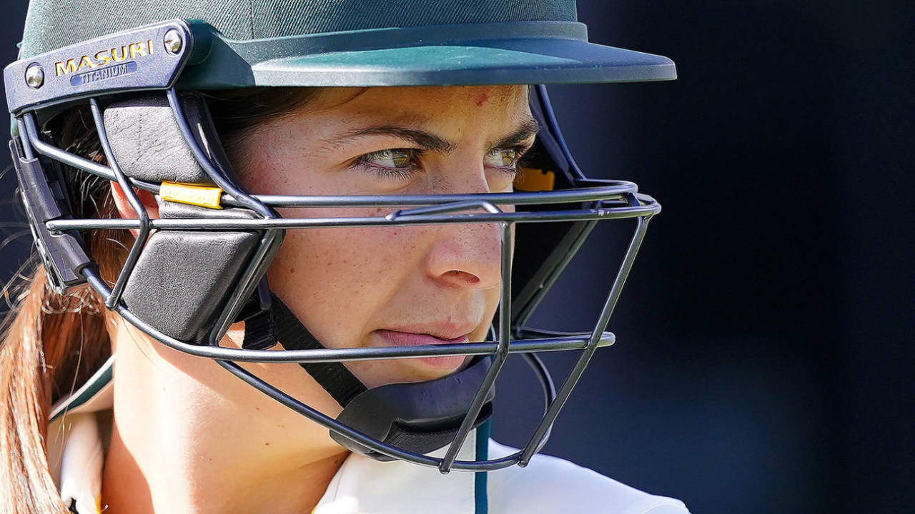 Tess Flintoff focuses on her innings, Australia A vs England A, Four-day game, Cricket Central, April 12, 2025