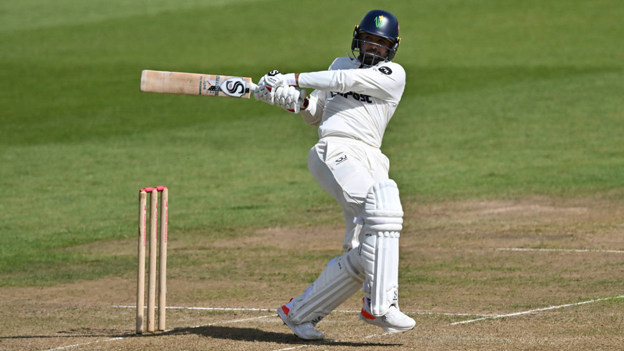 Zain-ul-Hassan pulls behind square, Glamorgan vs Middlesex, County Championship, Division Two, Cardiff, May 17, 2024