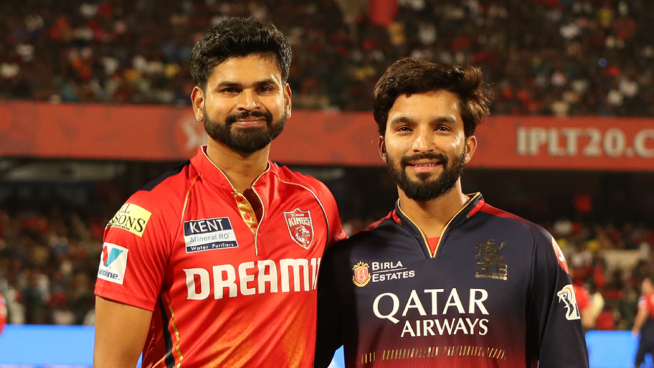 Rajat Patidar and Shreyas Iyer pose for the shutterbugs, Royal Challengers Bengaluru vs Punjab Kings, IPL 2025, Bengaluru, April 18, 2025