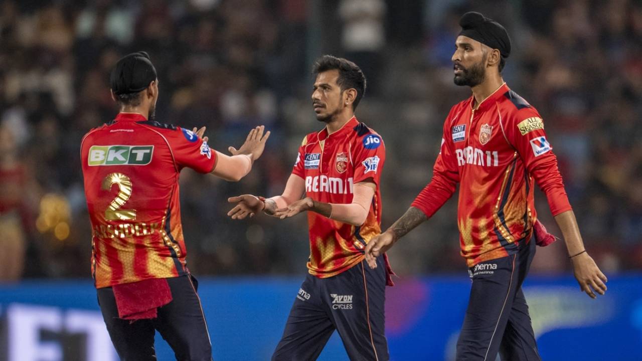 Yuzvendra Chahal picked two wickets in his first two overs, Royal Challengers Bengaluru vs Punjab Kings, IPL 2025, Bengaluru, April 18, 2025