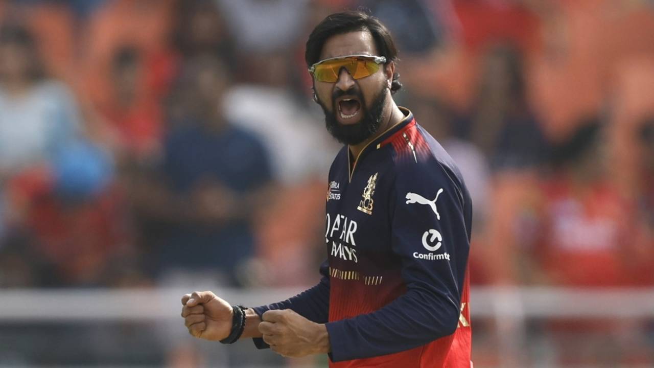 Krunal Pandya celebrates a wicket, Punjab Kings vs Royal Challengers Bengaluru, IPL 2025, Mullanpur, April 20, 2025