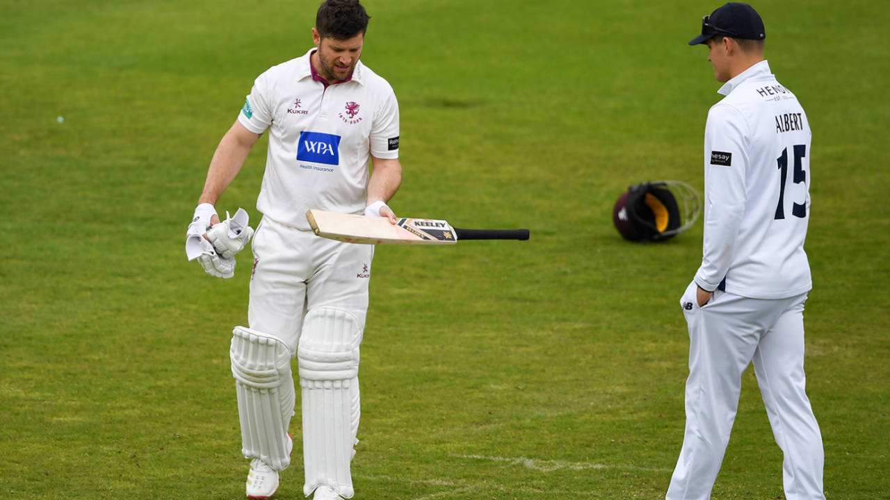 Sean Dickson made an unbeaten 77 to salvage a draw, Hampshire vs Somerset, Utilita Bowl, Division One, County Championship, April 21, 2025