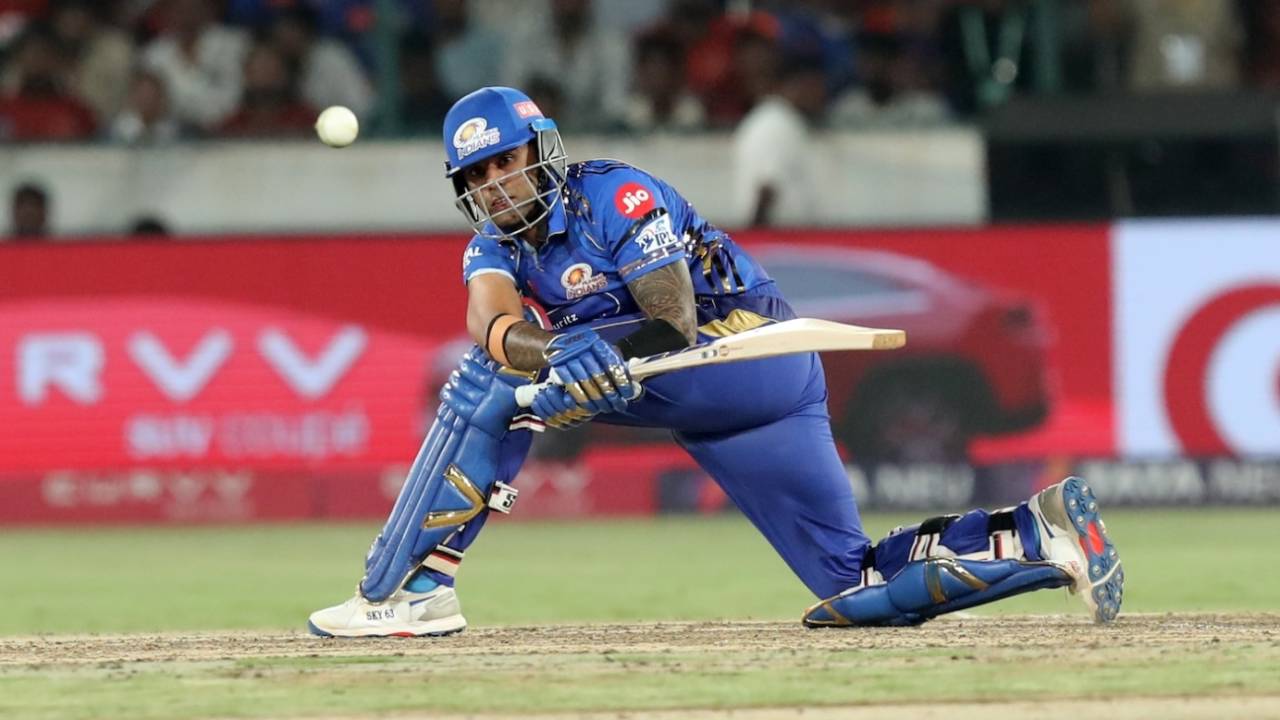 Suryakumar Yadav used the sweep to good effect again, Sunrisers Hyderabad vs Mumbai Indians, IPL 2025, Hyderabad, April 23, 2025