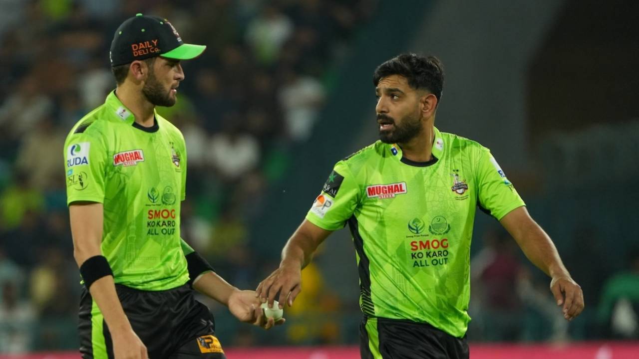 Shaheen Shah Afridi and Haris Rauf bowled stifling spells early on, Multan Sultans vs Lahore Qalandars, PSL 2025, Lahore, April 26, 2025
