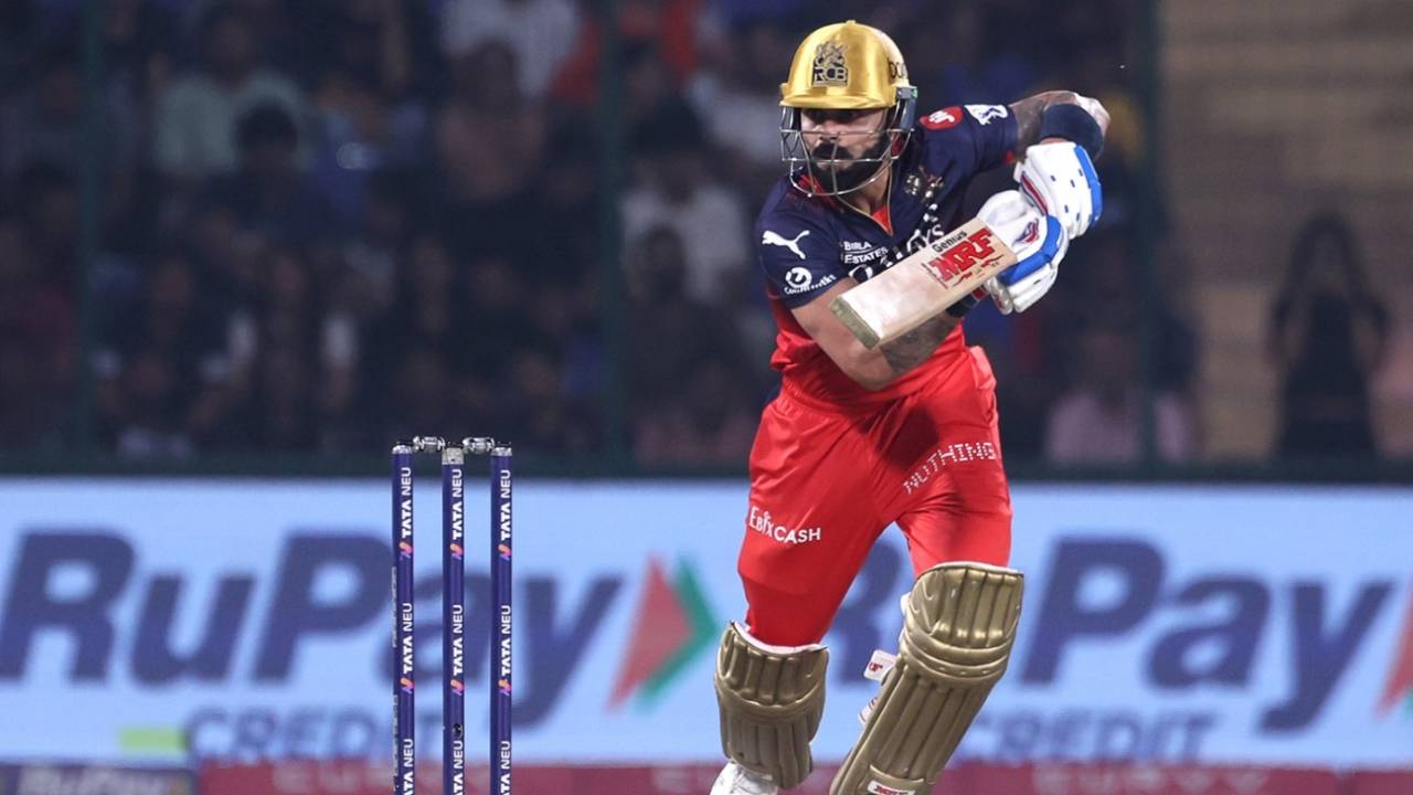 Virat Kohli unfurls a drive, Delhi Capitals vs Royal Challengers Bengaluru, IPL 2025, Delhi, April 27, 2025