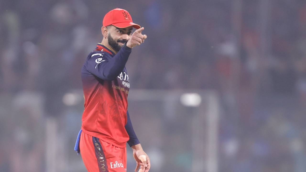 Virat Kohli gestures on the field, Delhi Capitals vs Royal Challengers Bengaluru, IPL 2025, Delhi, April 27, 2025