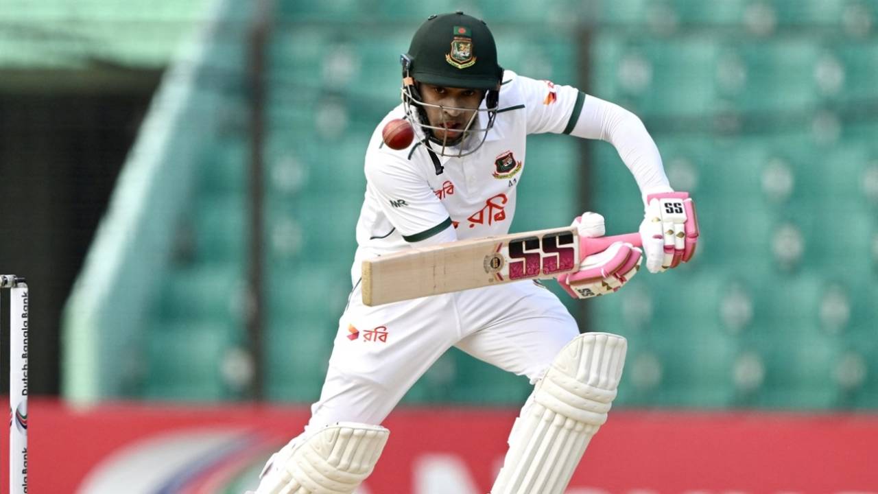 Mushfiqur Rahim scored a steady 40 before being run-out, Bangladesh vs Zimbabwe, 2nd Test, Chattogram, 2nd day, April 29, 2025