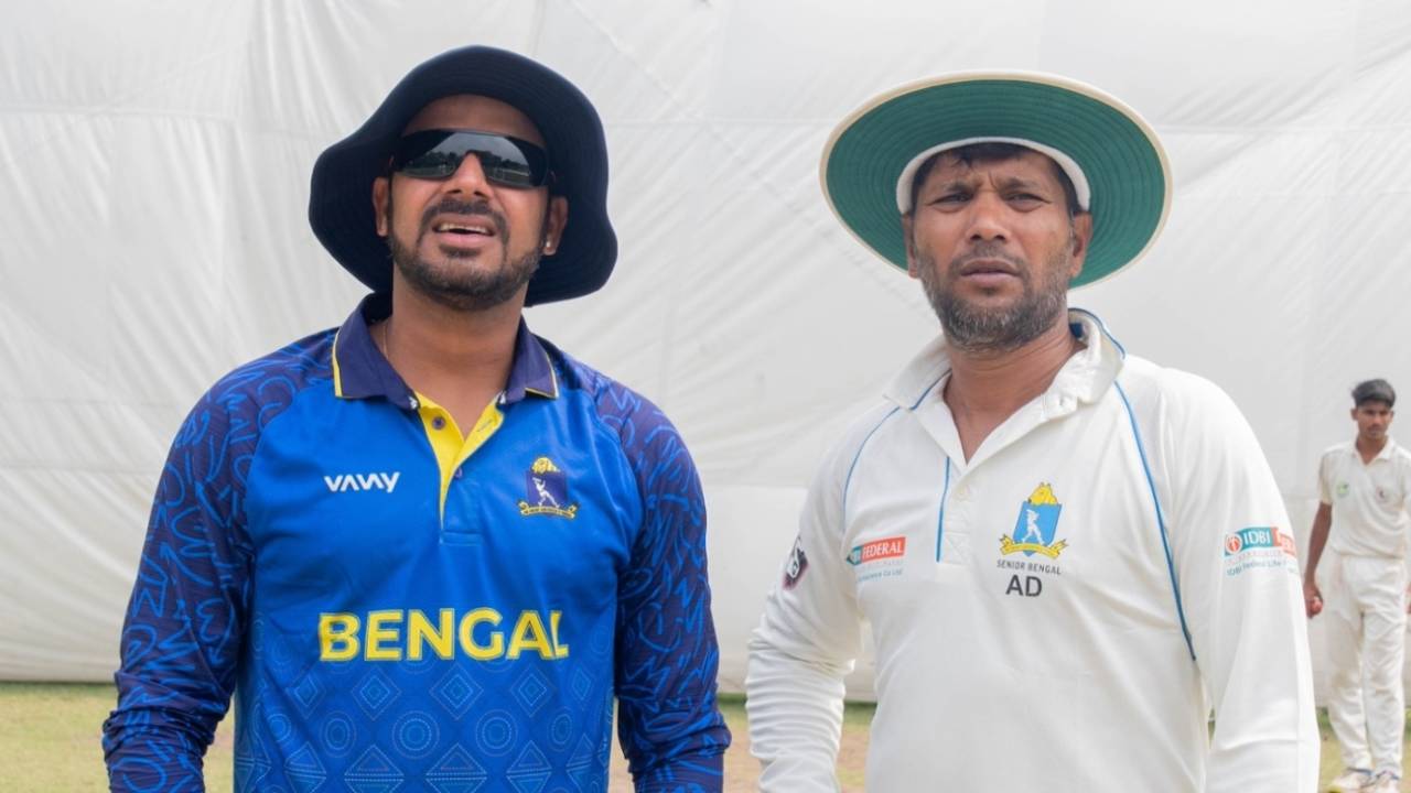 Manoj Tiwary and Ashok Dinda at a Bengal Under-16 training camp, Kolkata, April 30, 2026