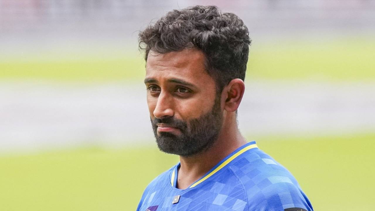Shreyas Gopal prepares to bowl at the nets, Royal Challengers Bengaluru vs Chennai Super Kings, IPL 2025, Bengaluru, May 2, 2025