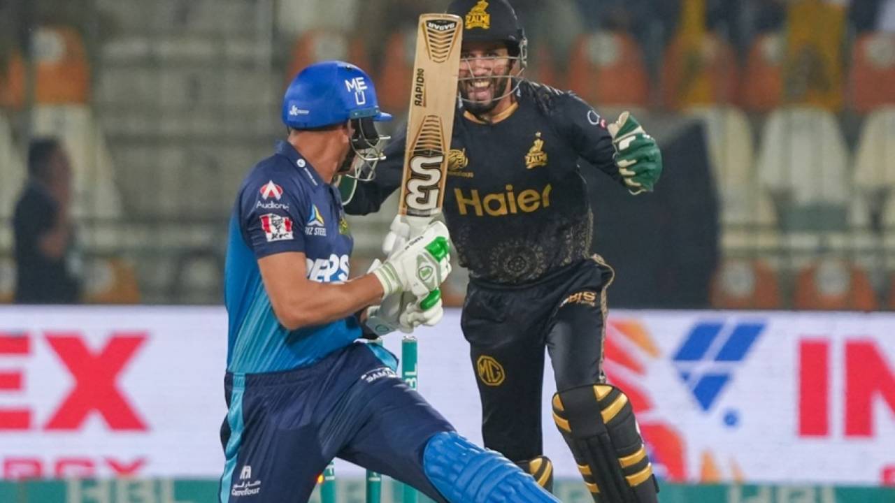Muhammad Amir Barki was bowled by Maaz Sadaqat, Multan Sultans vs Peshawar Zalmi, PSL 2025, Multan, May 5, 2025