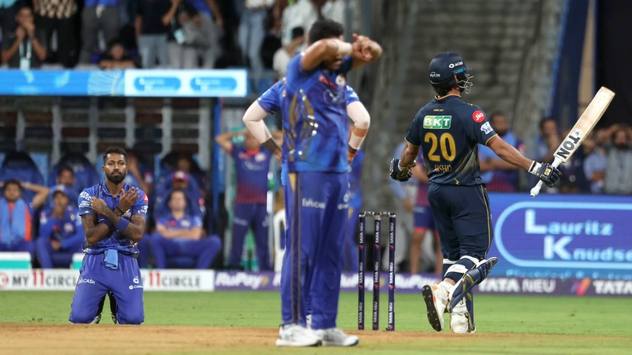 That's the story - Hardik Pandya on the floor, Deepak Chahar covering his eyes, Arshad Khan with bat raised, Mumbai Indians vs Gujarat Titans, IPL 2025, Mumbai, May 6, 2025
