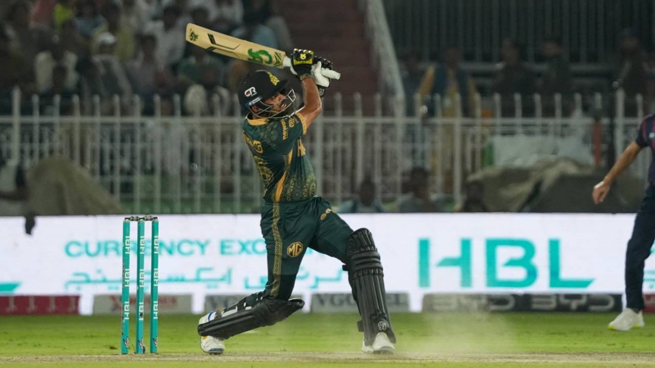 Babar Azam takes the aerial route, Karachi Kings vs Peshawar Zalmi, Rawalpindi, PSL, May 17, 2025