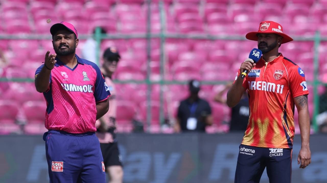 Sanju Samson flips the coin as Shreyas Iyer calls, Rajasthan Royals vs Punjab Kings, IPL, Jaipur, May 18, 2025