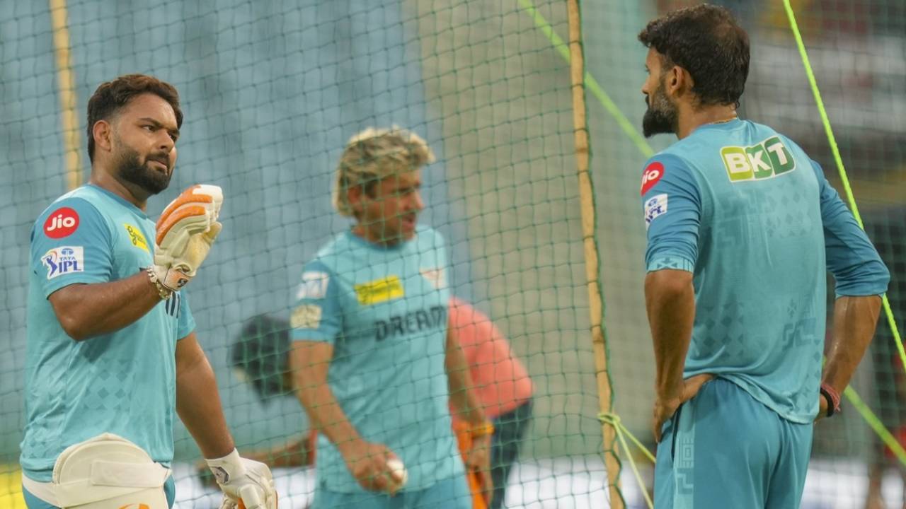 Rishabh Pant has a chat with Akash Deep, Lucknow, May 18, 2025