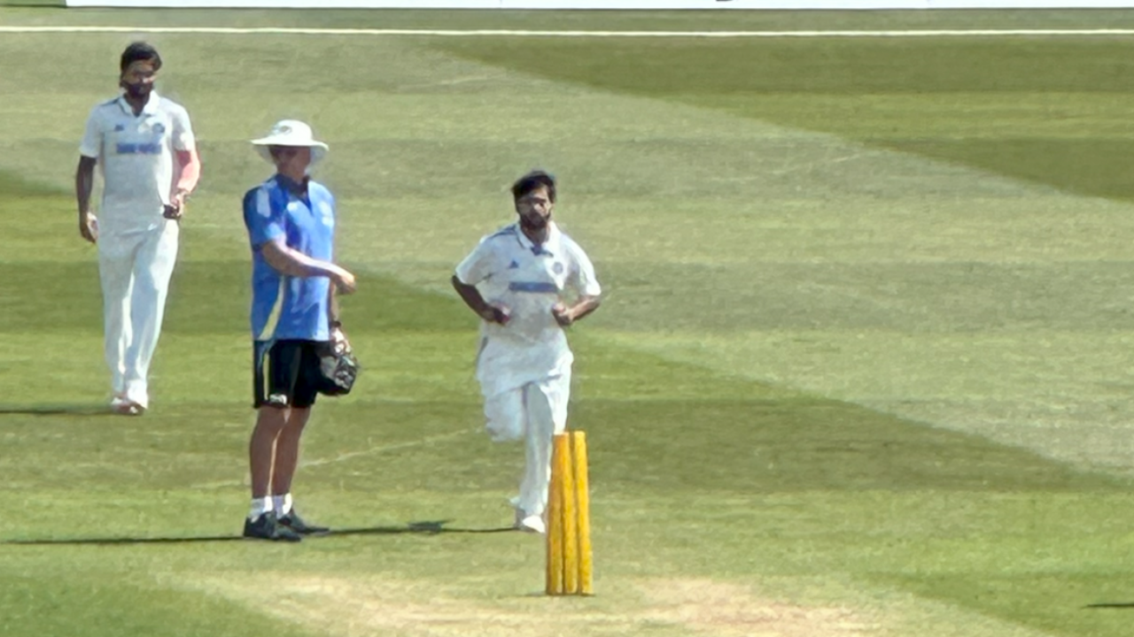 Nitish Kumar Reddy and Shardul Thakur warm up, England Lions vs India A, 1st unofficial Test, Canterbury, 2nd day, May 31, 2025