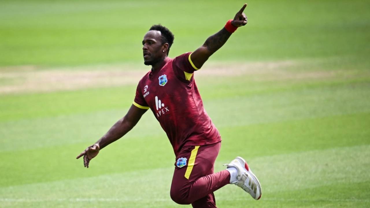 Matthew Forde celebrates Ben Duckett's dismissal, England vs West Indies, 2nd ODI, Cardiff, June 1, 2025