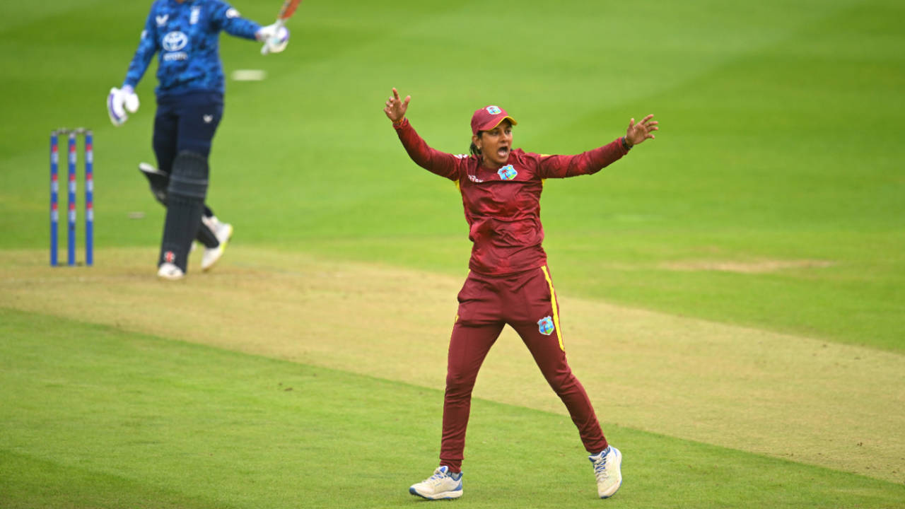 Sophia Dunkley fell lbw to Karishma Ramharack, England vs West Indies, 3rd Women's ODI, Taunton, June 7, 2025