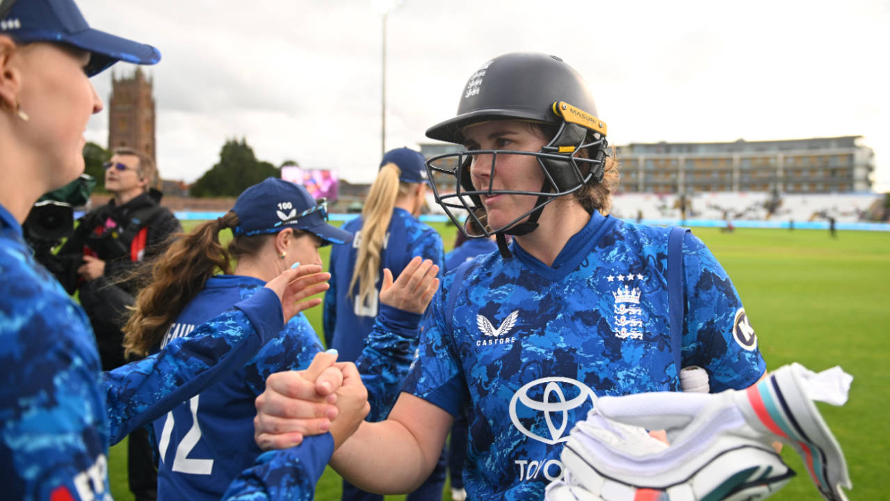 Sophia Dunkley fell lbw to Karishma Ramharack, England vs West Indies, 3rd Women's ODI, Taunton, June 7, 2025