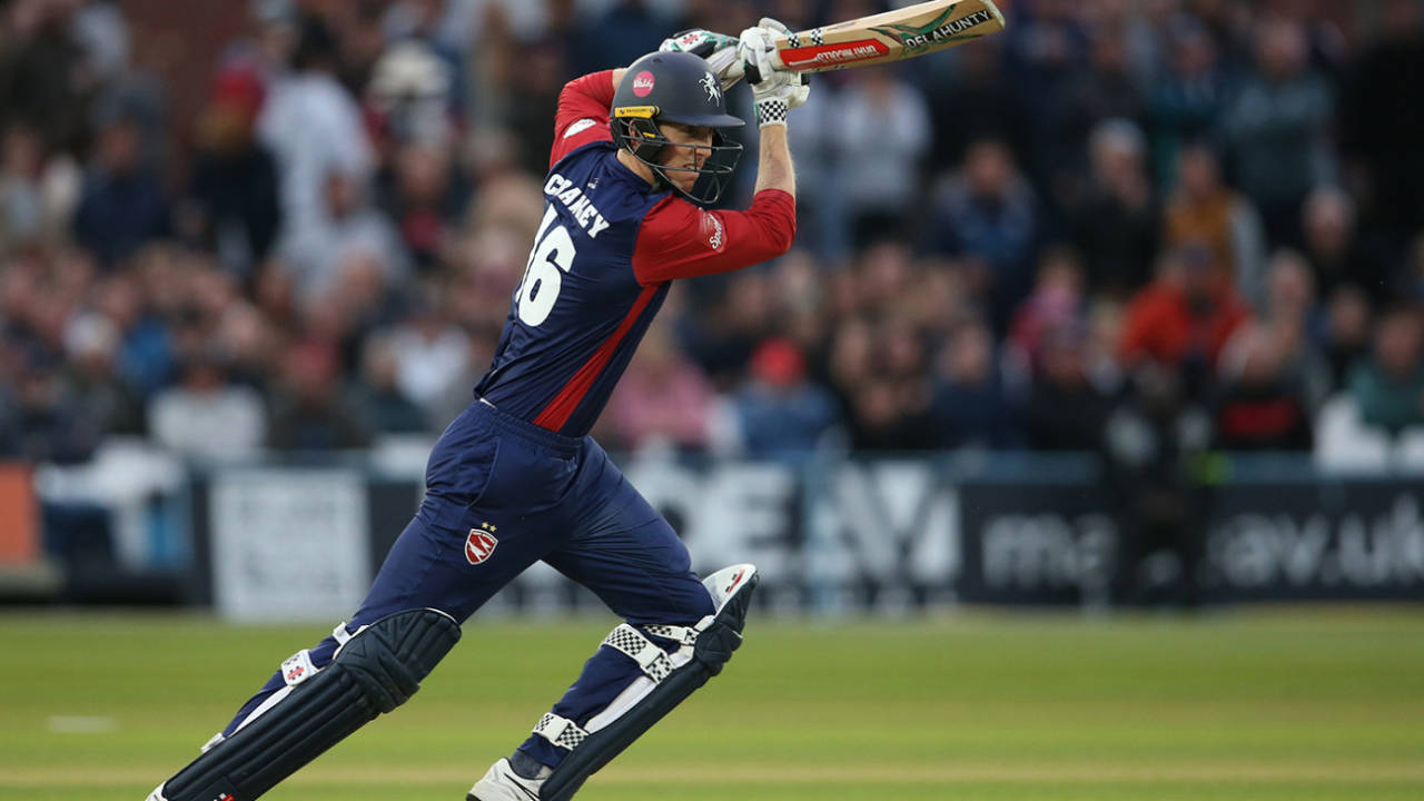 Zak Crawley punches a drive, Kent vs Surrey, Canterbury, South Group, Men's Vitality Blast, June 6, 2025