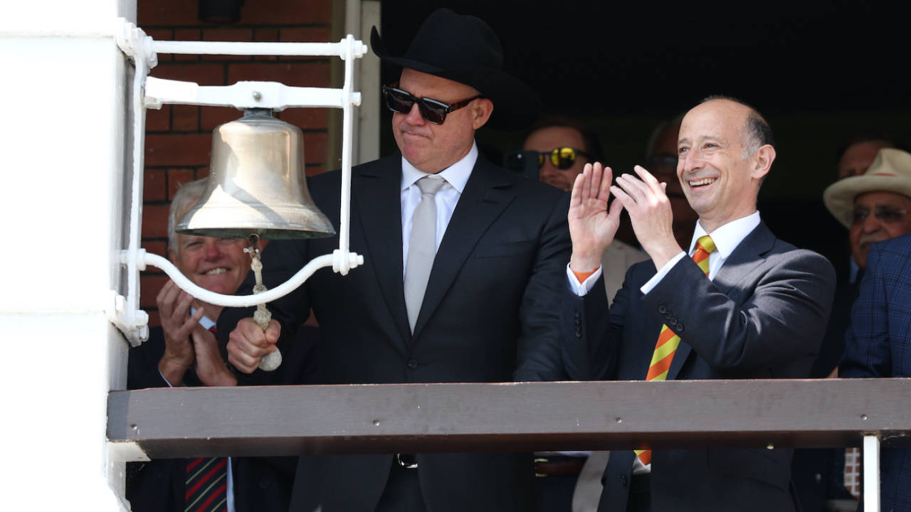 Matthew Hayden rang the bell ahead of play, Australia vs South Africa, World Test Championship final, 3rd day, Lord's, June 13, 2025