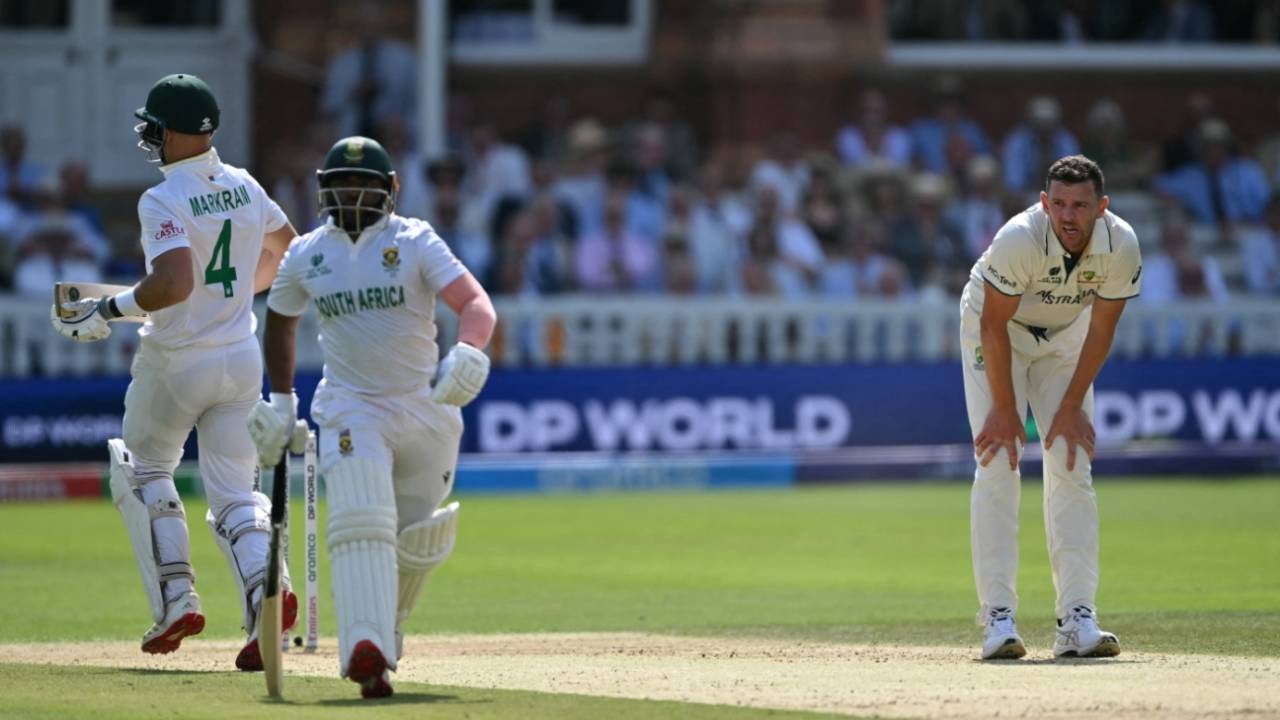 Josh Hazlewood catches his breath as Temba Bavuma and Aiden Markram run between wickets, Australia vs South Africa, World Test Championship final, 3rd day, Lord's, June 13, 2025