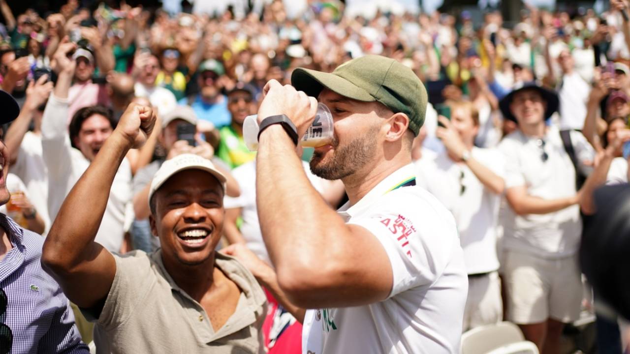 Aiden Markram got a well-deserved drink from a friend in the stands, Australia vs South Africa, World Test Championship final, fourth day, Lord's, June 14, 2025
