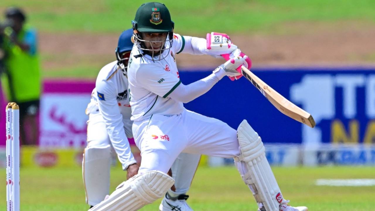 Mushfiqur Rahim used the crease well against spin, Sri Lanka vs Bangladesh, 1st Test, Galle, second day, June 18, 2025