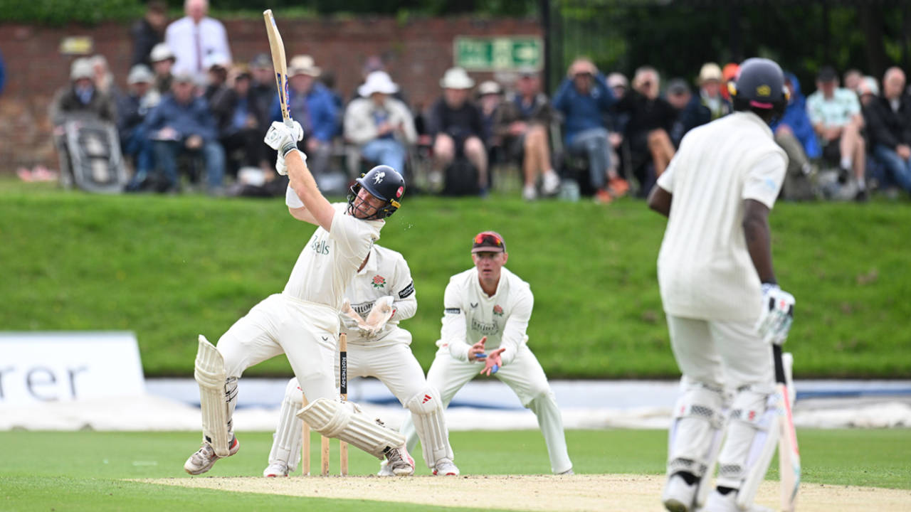 Ben Compton heaves the ball leg side, Lancashire vs Kent, County Championship, Division Two, Blackpool, June 22, 2025
