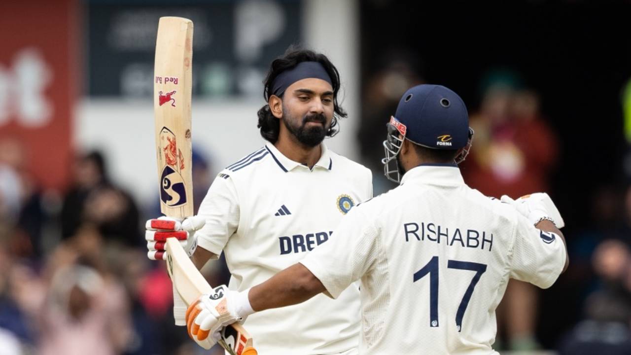 KL Rahul gets a hug from Rishabh Pant after completing his century, England vs India, 1st Test, Leeds, 4th day, June 23, 2025