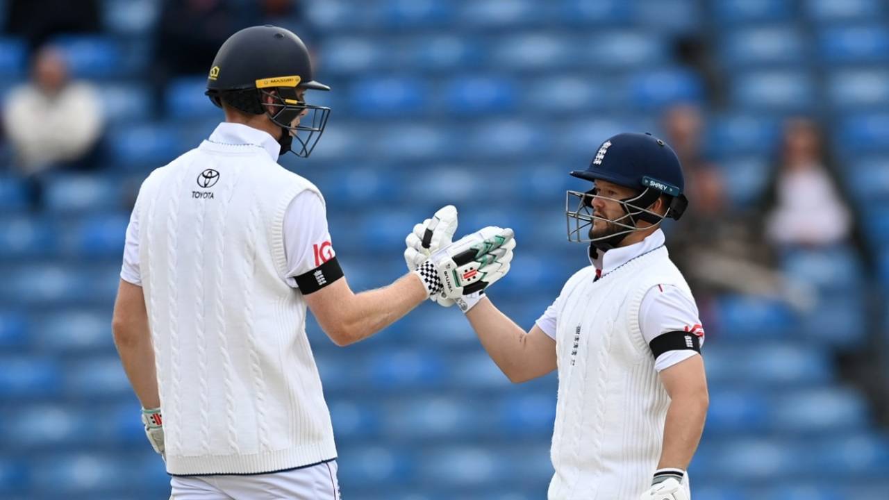 Ben Duckett and Zak Crawley brought up their 50-run stand in the 17th over, England vs India, 1st Test, Leeds, 5th day, June 24, 2025