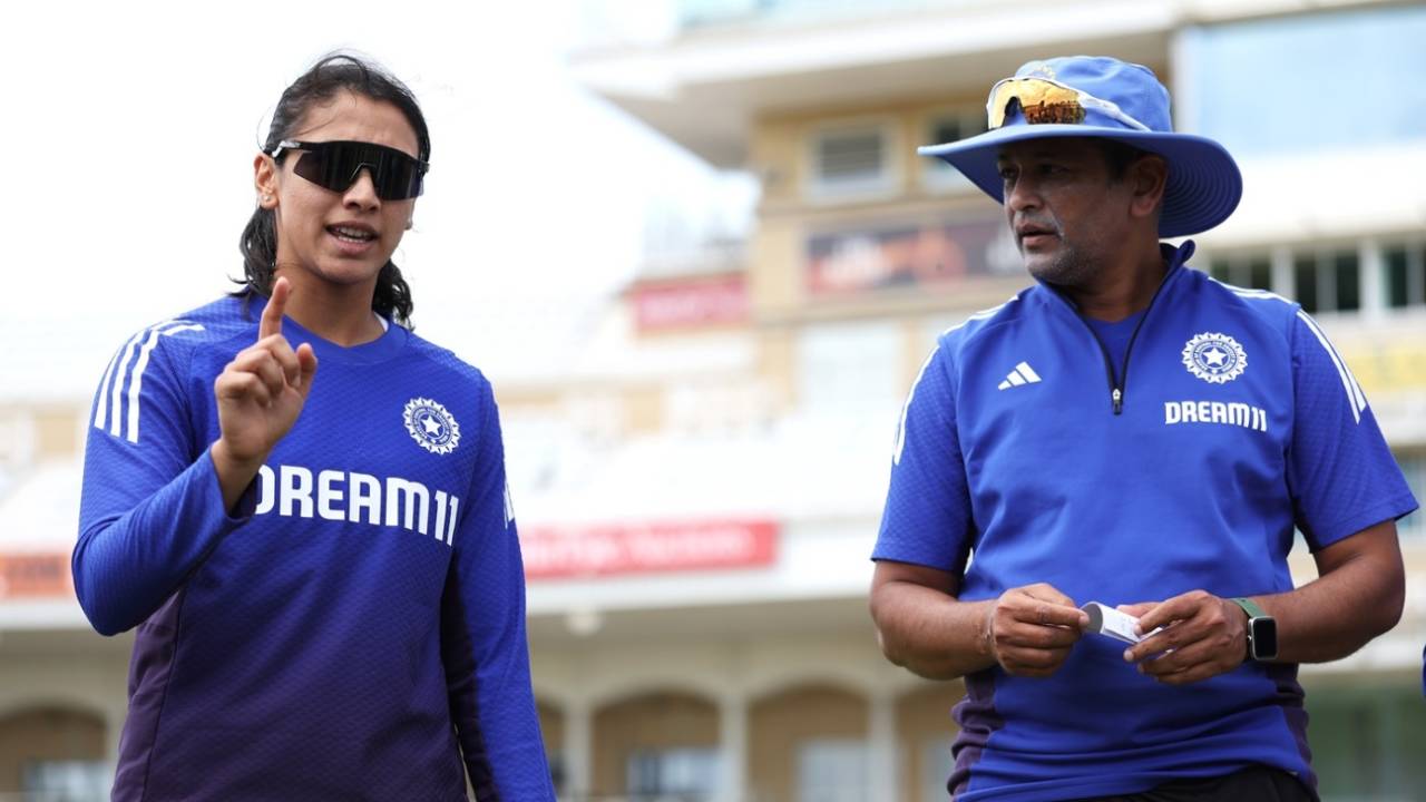 Smriti Mandhana speaks while Amol Muzumdar looks on, England vs India, 1st Women's T20I, Nottingham, June 27, 2025
