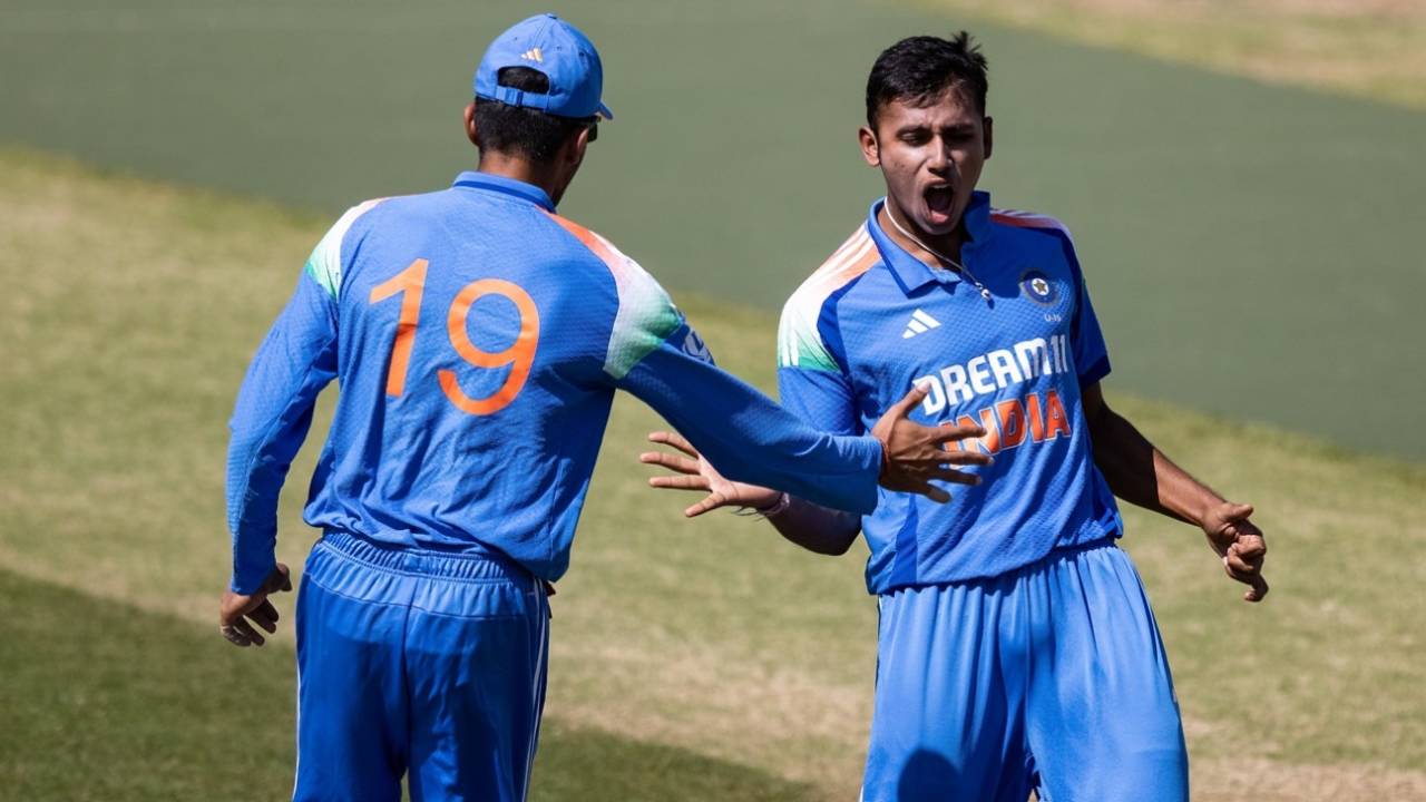 Yudhajit Guha struck with the new ball, England U19s vs India U19s, 2nd Youth ODI, Northampton, June 30, 2025
