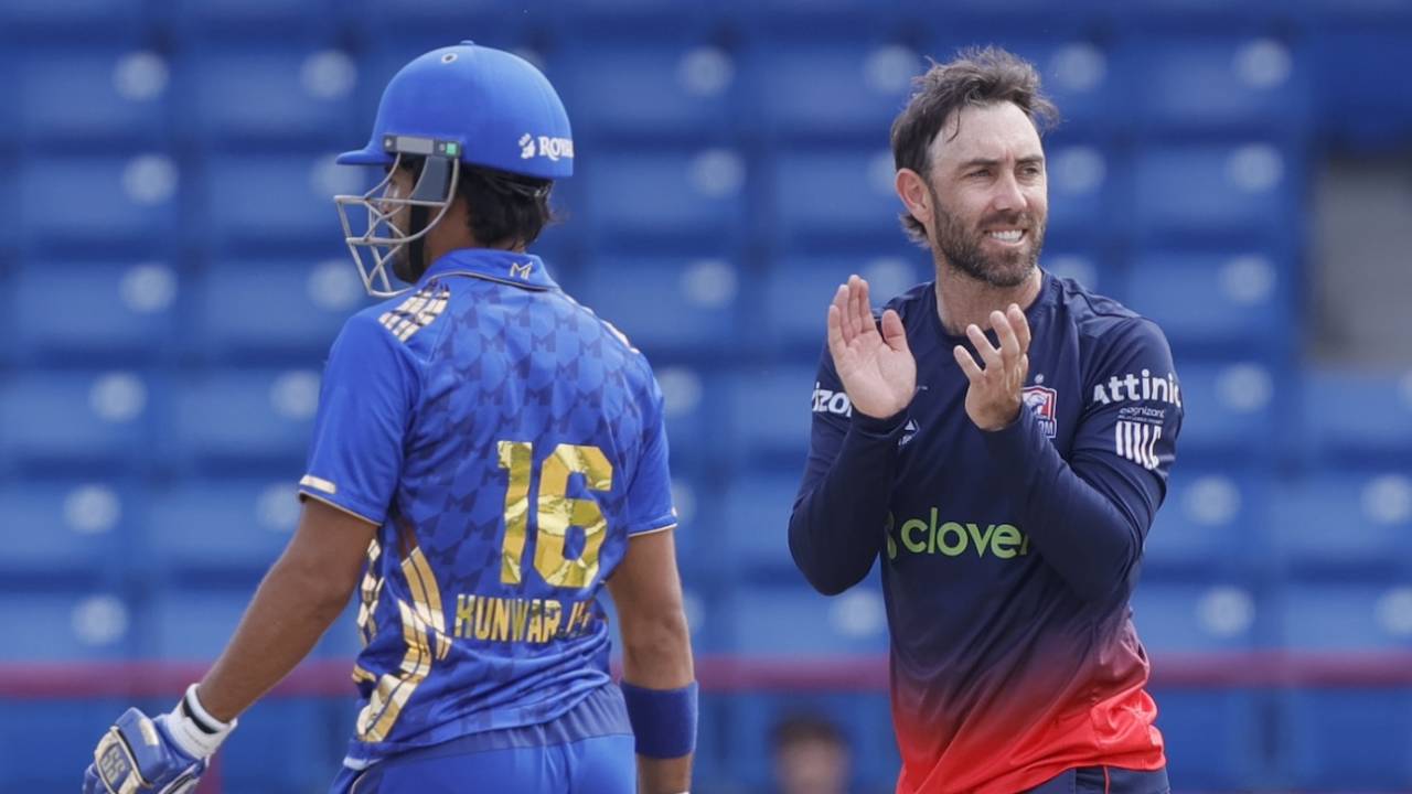 Glenn Maxwell picked up three wickets inside the first eight overs, MI New York vs Washington Freedom, MLC 2025, Lauderhill, July 6, 2025