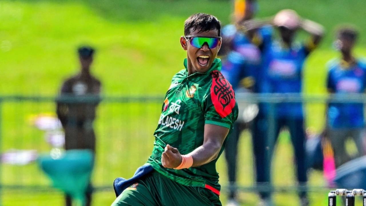 Tanvir Islam is pumped after taking the wicket of Pathum Nissanka, Sri Lanka vs Bangladesh, 3rd ODI, Pallekele, July 8, 2025