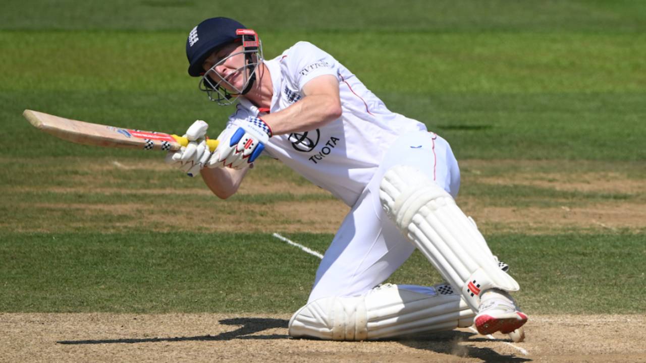Harry Brook got a couple of boundaries on the scoop, England vs India, 3rd Test, Lord's, 4th day, July 13, 2025