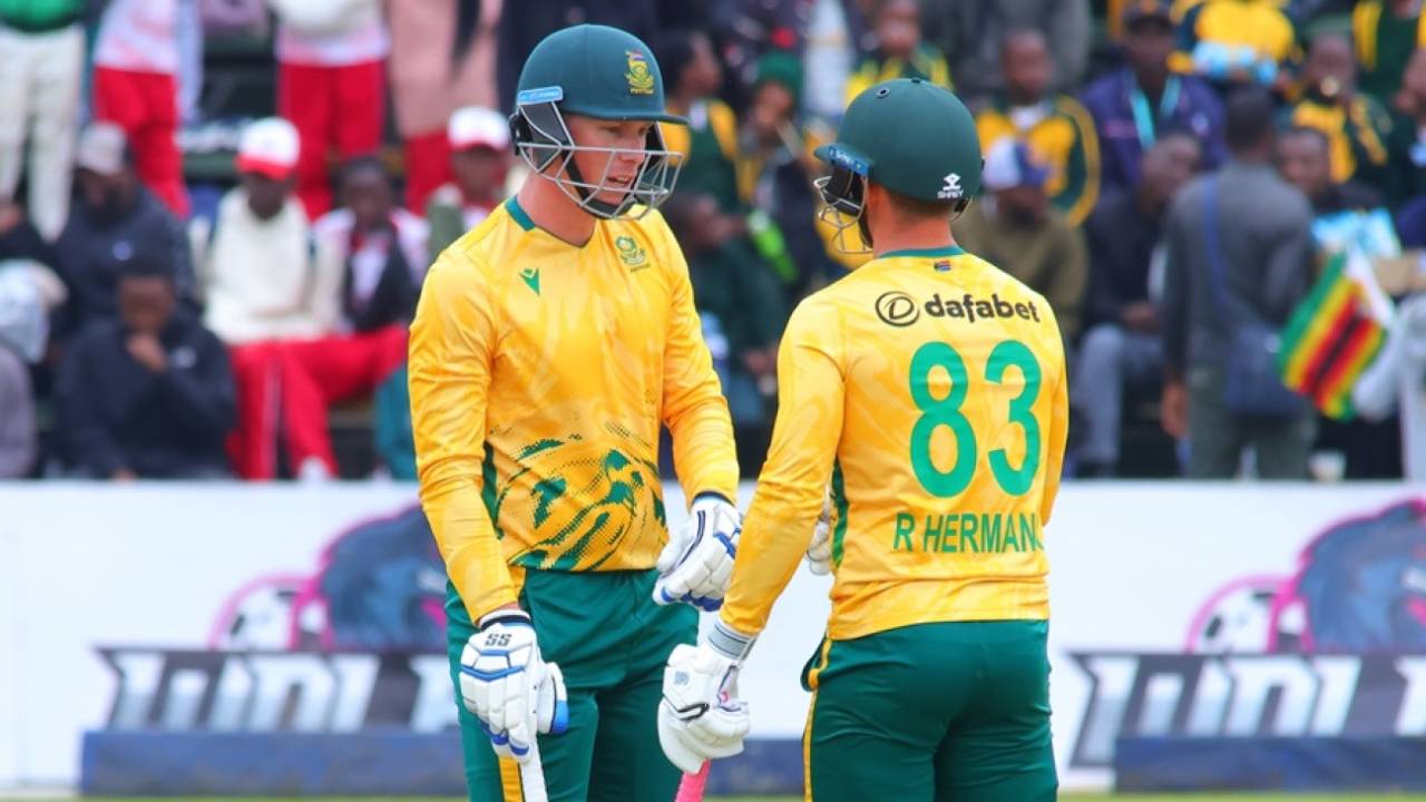 Rassie van der Dussen and Rubin Hermann added 106 together, Zimbabwe vs South Africa, Men's T20I tri-series, Harare, July 20, 2025