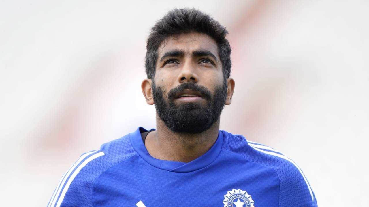 Jasprit Bumrah jogs during practice, England vs India, 4th Test, Manchester, July 21, 2025