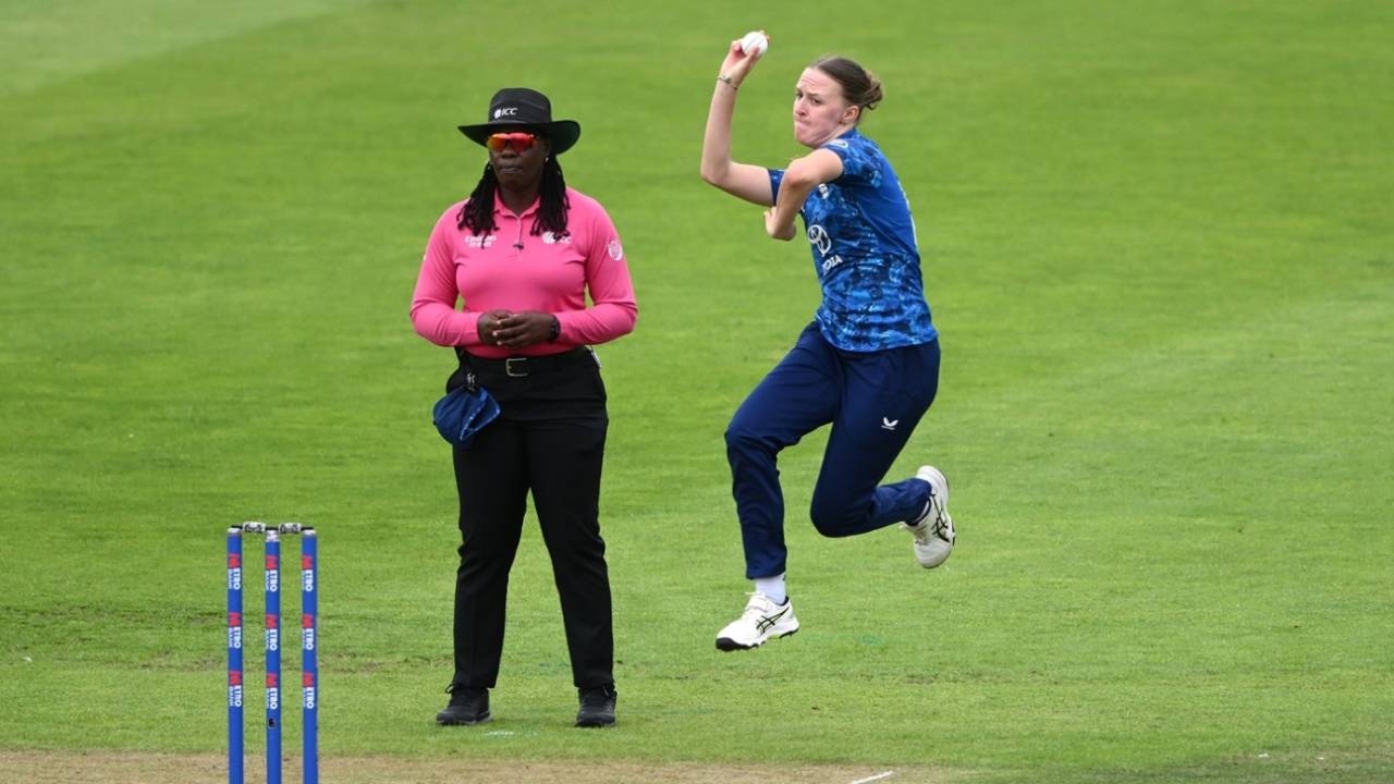 Lauren Filer in her delivery stride, England vs India, 3rd women's ODI, Durham, July 22, 2025