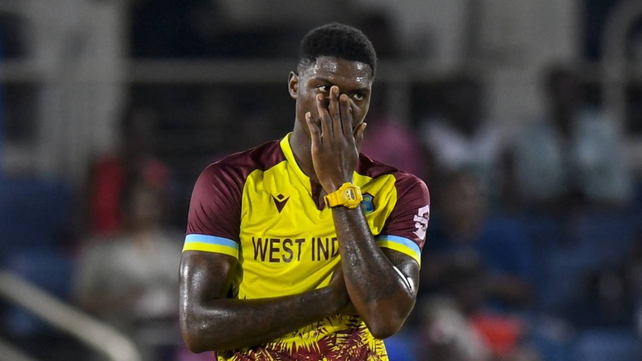 Alzarri Joseph reacts as West Indies lose their grip on the contest, West Indies vs Australia, 2nd T20I, Kingston, July 22, 2025