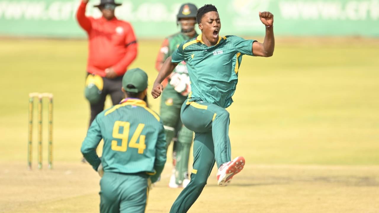Ntando Soni took home six wickets, South Africa vs Bangladesh, 3rd Under-19 ODI, Benoni, July 22, 2025