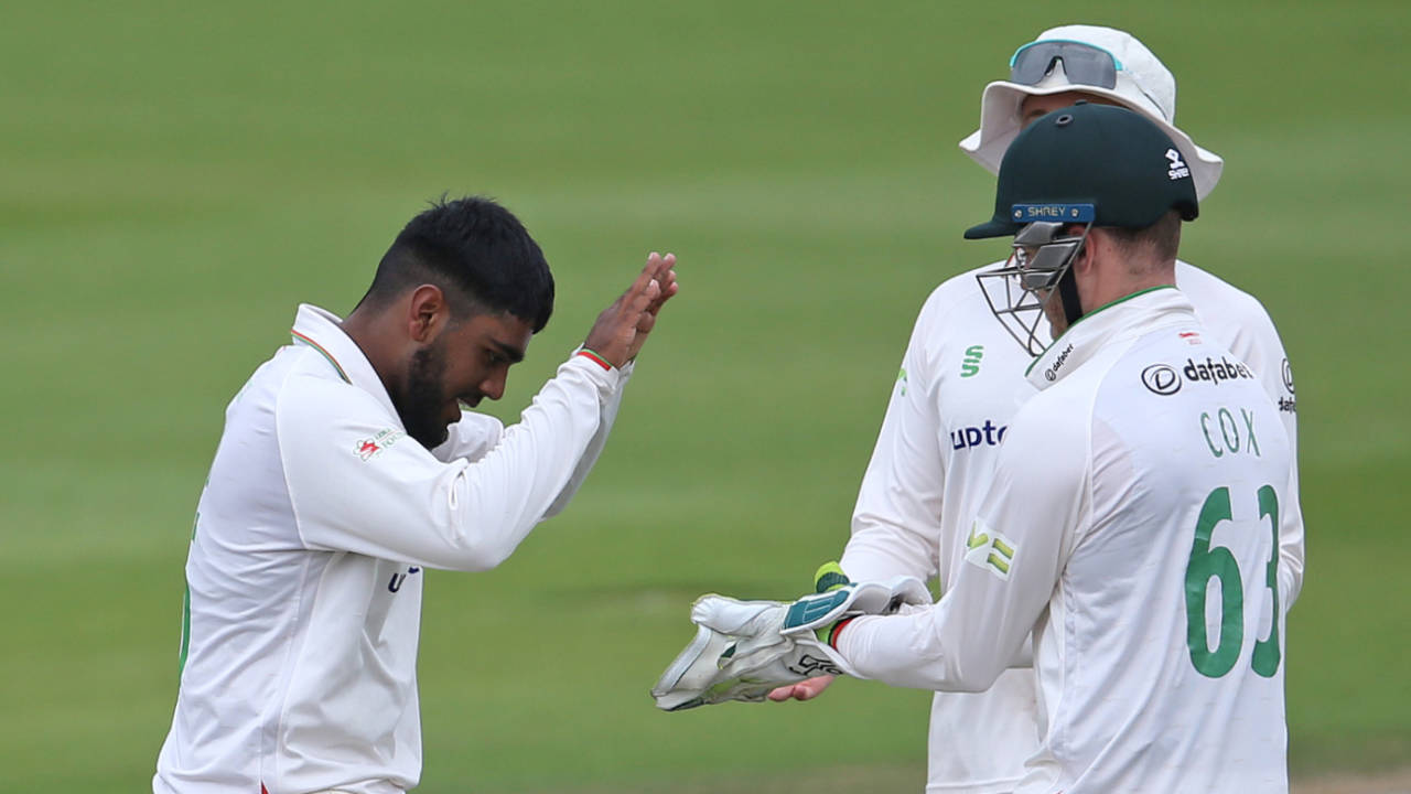 Rehan Ahmed claims another wicket for Leicestershire, September 2023