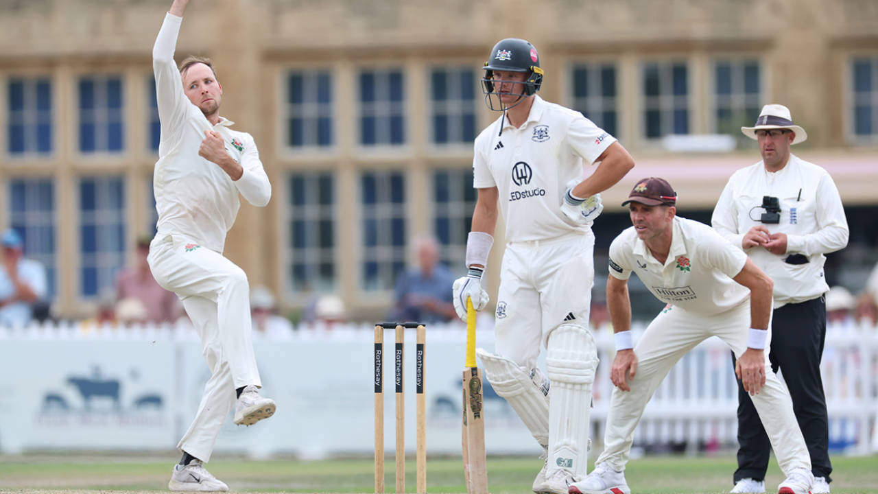 Tom Hartley bowls as Ben Charlesworth and James Anderson look on, Gloucestershire vs Lancashire, County Championship, Cheltenham, July 24, 2025