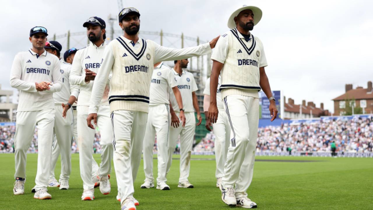Ravindra Jadeja gives Mohammed Siraj, who bowled a fierce spell in the middle session, a pat on the back, England vs India, 5th Test, 2nd day, The Oval, August 1, 2025