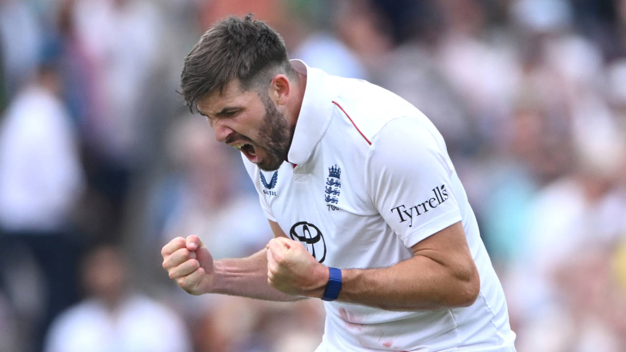 Jamie Overton celebrates Akash Deep's wicket, England vs India, 5th Test, 3rd Day, The Oval, August 2, 2025