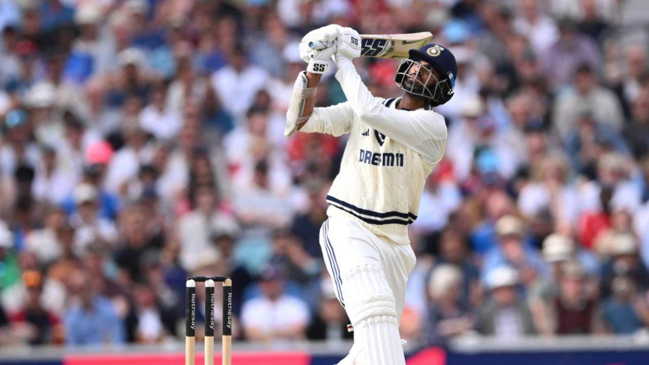 Washington Sundar plays a shot, England vs India, 5th Test, 3rd Day, The Oval, August 2, 2025