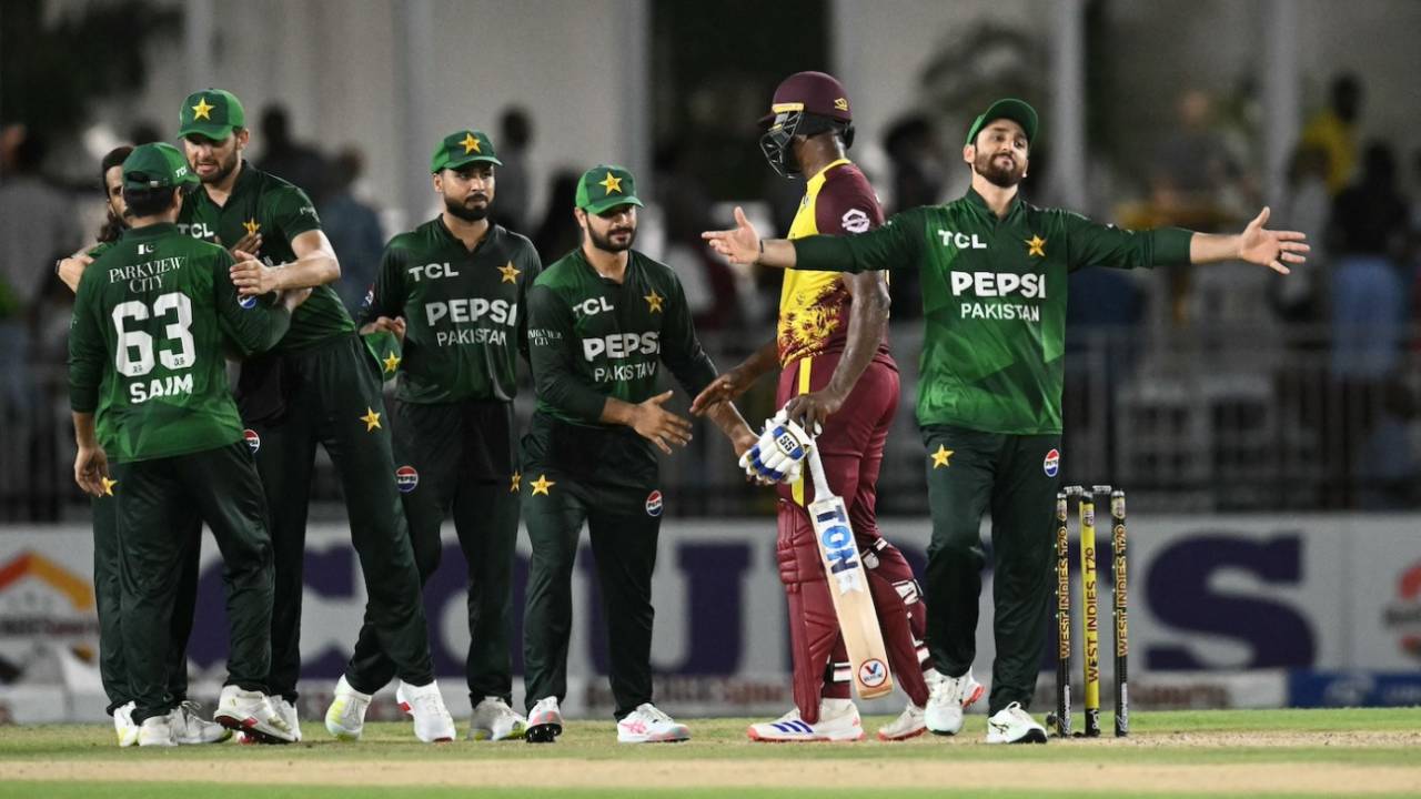 Salman Agha and the Pakistan players celebrate the T20I series win, which came after the loss in Bangladesh, West Indies vs Pakistan, 3rd T20I, Lauderhill, August 3, 2025