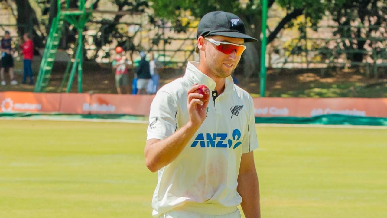 Zakary Foulkes picked the best-ever figures for a New Zealand bowler on Test debut, Zimbabwe vs New Zealand, 2nd Test, Bulawayo, 3rd day, August 9, 2025