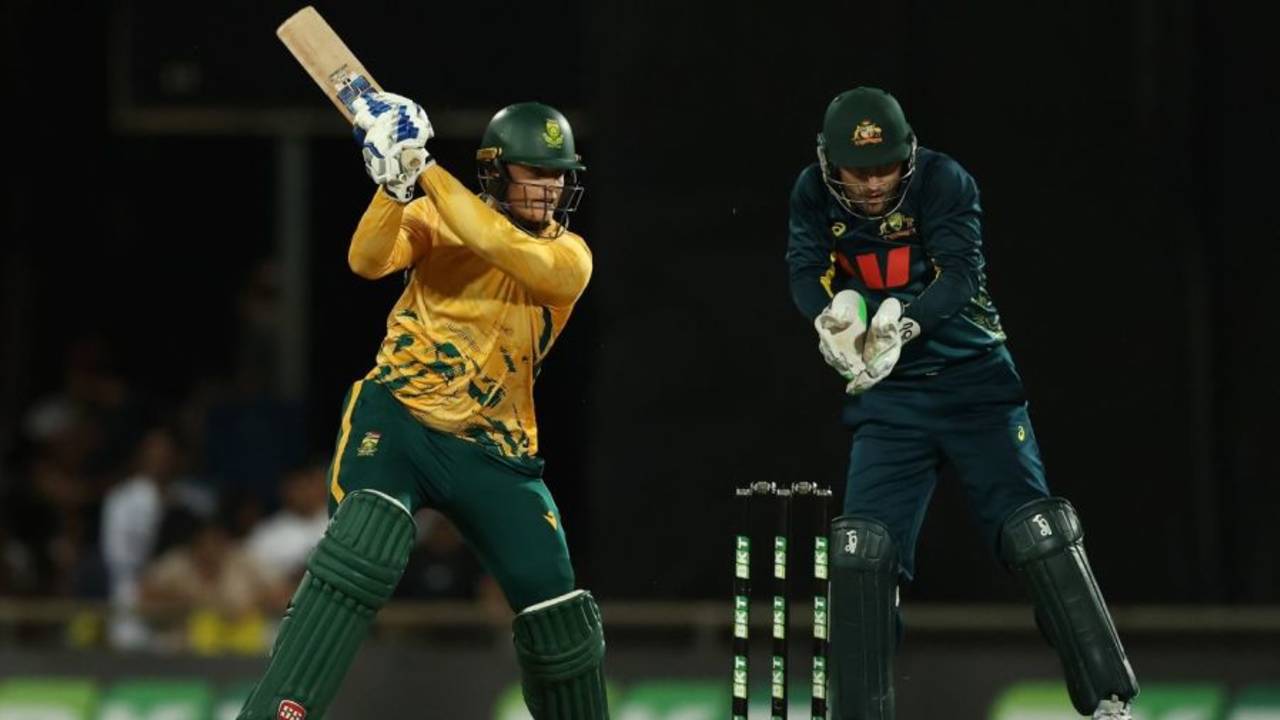Ryan Rickelton forces off the back foot, Australia vs South Africa, 1st T20I, Marrara Oval, Darwin, August 10, 2025
