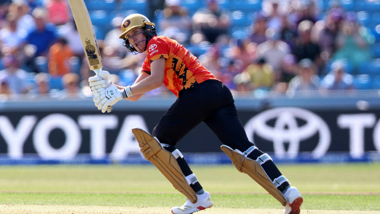 Em Arlott top-scored for the visitors, Northern Superchargers vs Birmingham Phoenix, Women's Hundred, Headingley, August 15, 2025