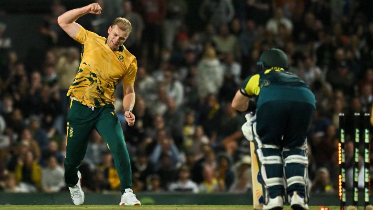 Corbin Bosch bowled Josh Inglis first ball, Australia vs South Africa, 3rd T20I, Cairns, August 16, 2025